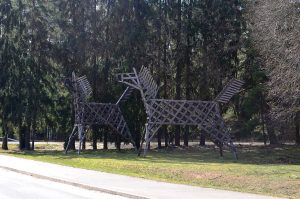 Arklių skulptūros